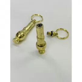 Porta leo de Uno em Metal Dourado  Compacto e Elegante Uno com excelncia e reverncia.
